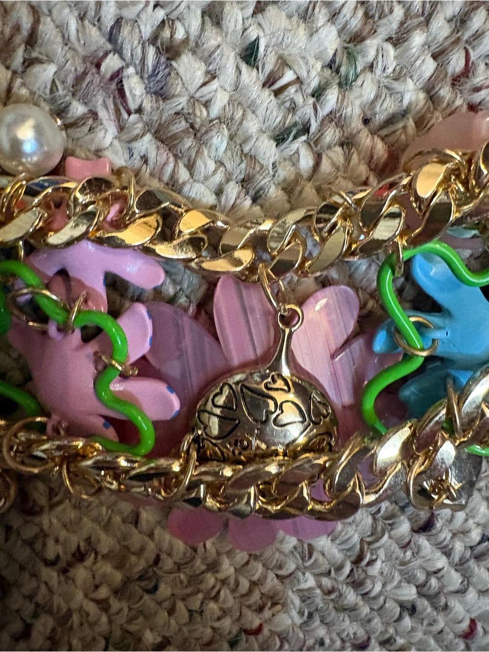 NWOT Betsey Johnson Flower Drama Bib Necklace - Picture 7 of 13